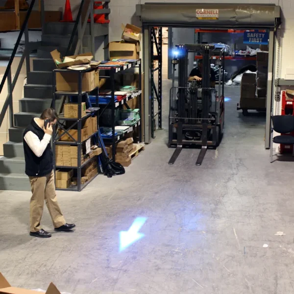 forklift blue arrow light​ effect display 1