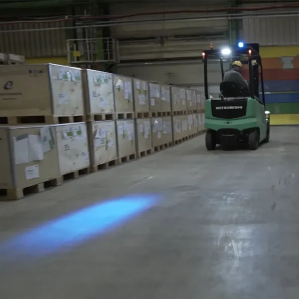 forklift truck blue light display effect 1