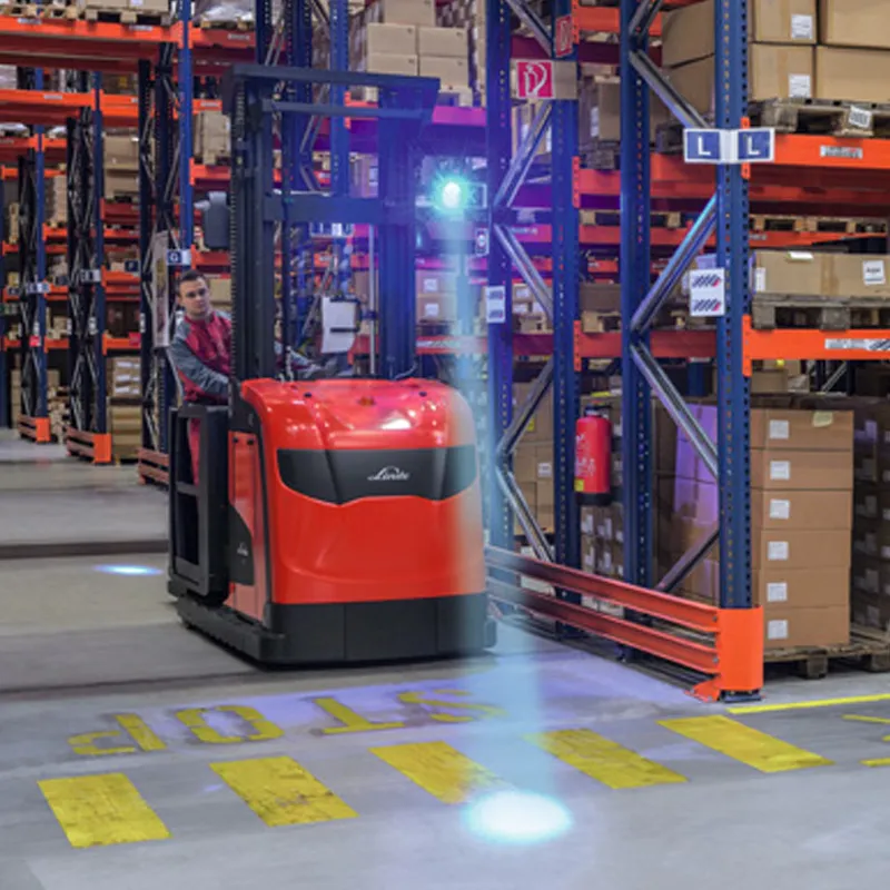 forklift truck blue light display effect